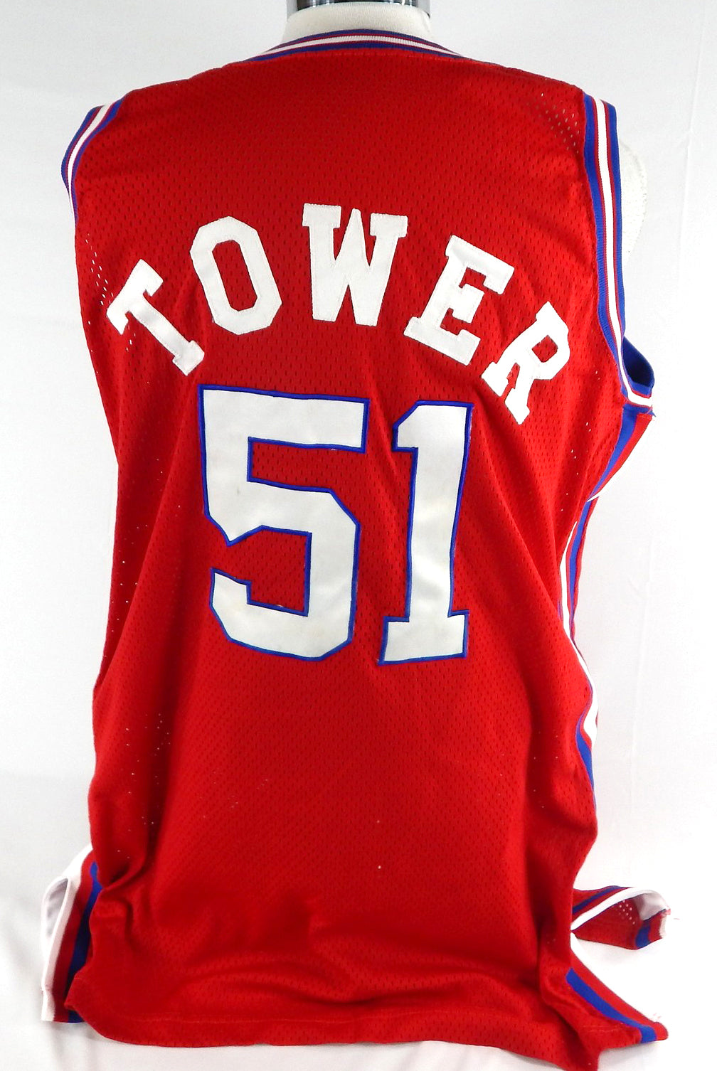 1995-96 Los Angeles Clippers Keith Tower #51 Game Used Red Jersey 48 724 Pic2