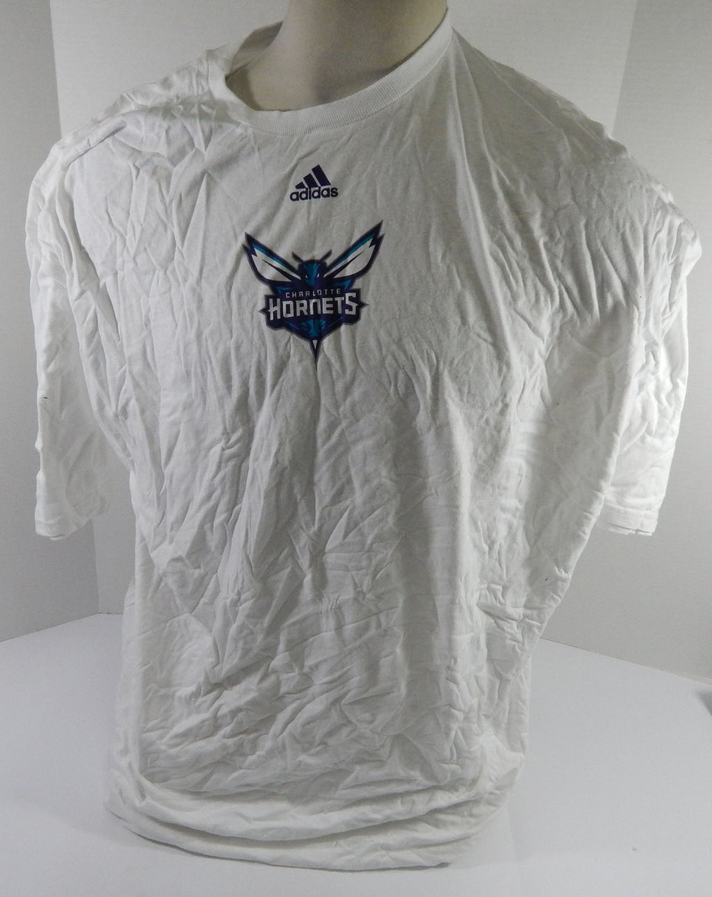 2014-15 Charlotte Hornets Team Issued White Training T-Shirt 4x tall DP53408