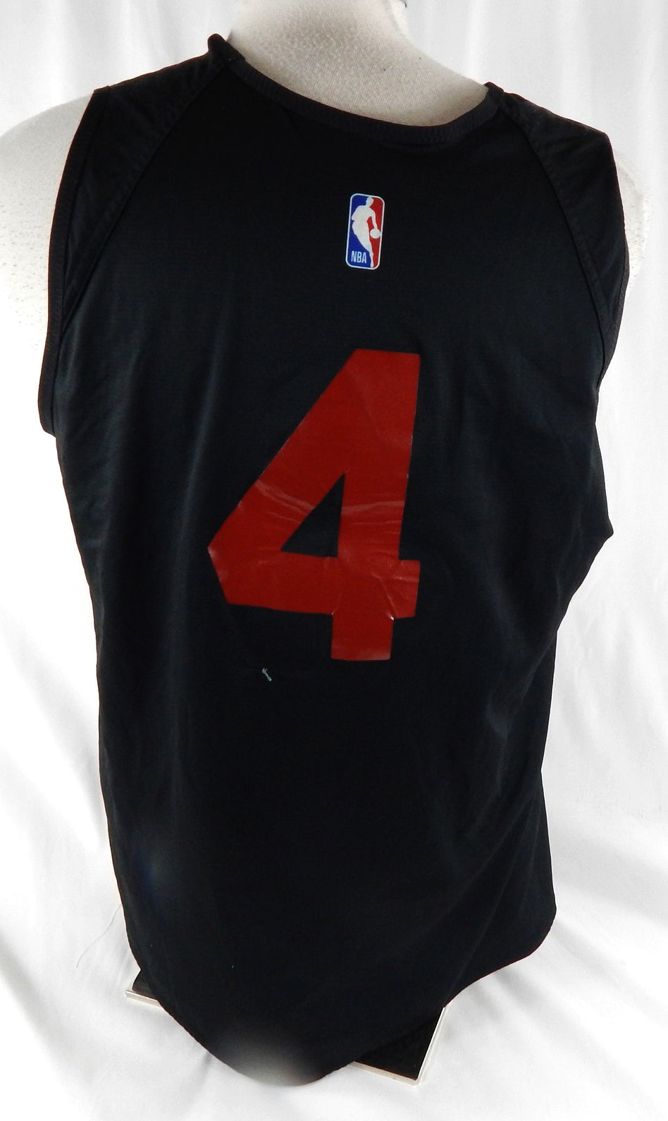 2025-26 Atlanta Hawks Gabe Vincent #4 Game Used Black Practice Jersey L 042 Pic2