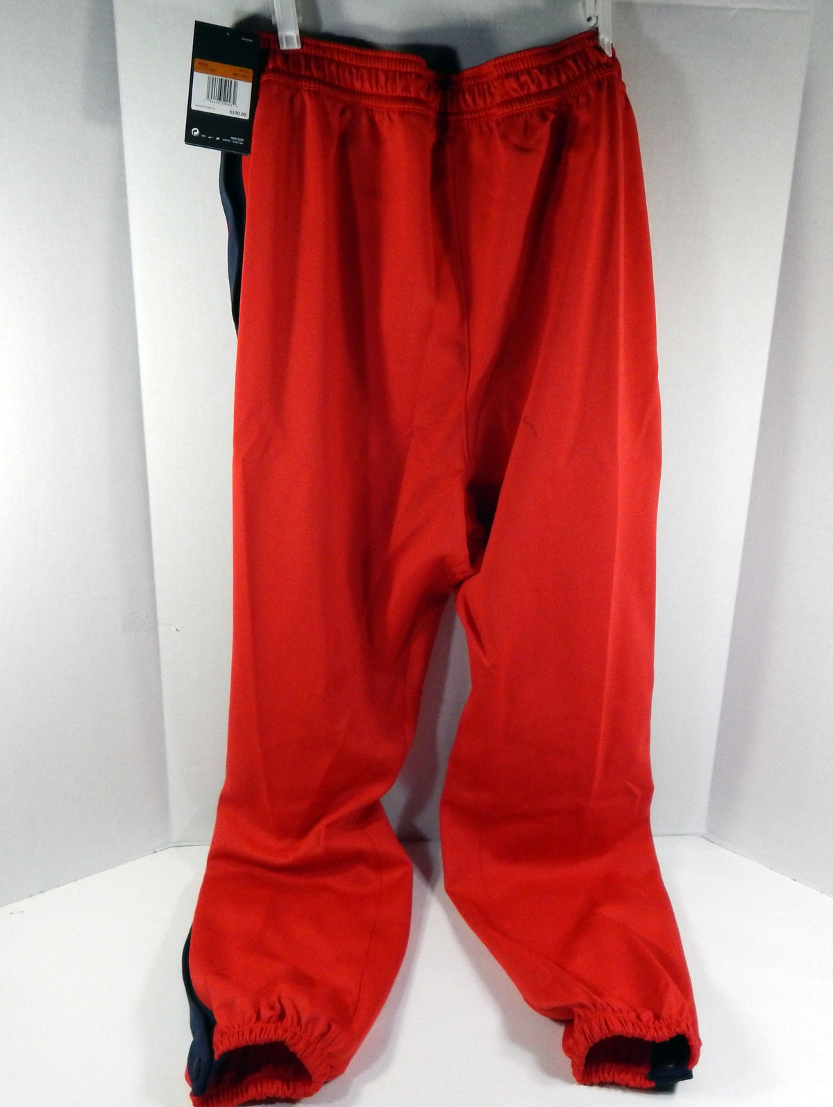 2020-21 Detroit Pistons Game Issued Red Warm Up Sweat Pants Nike 657 2XLT 162S Pic2