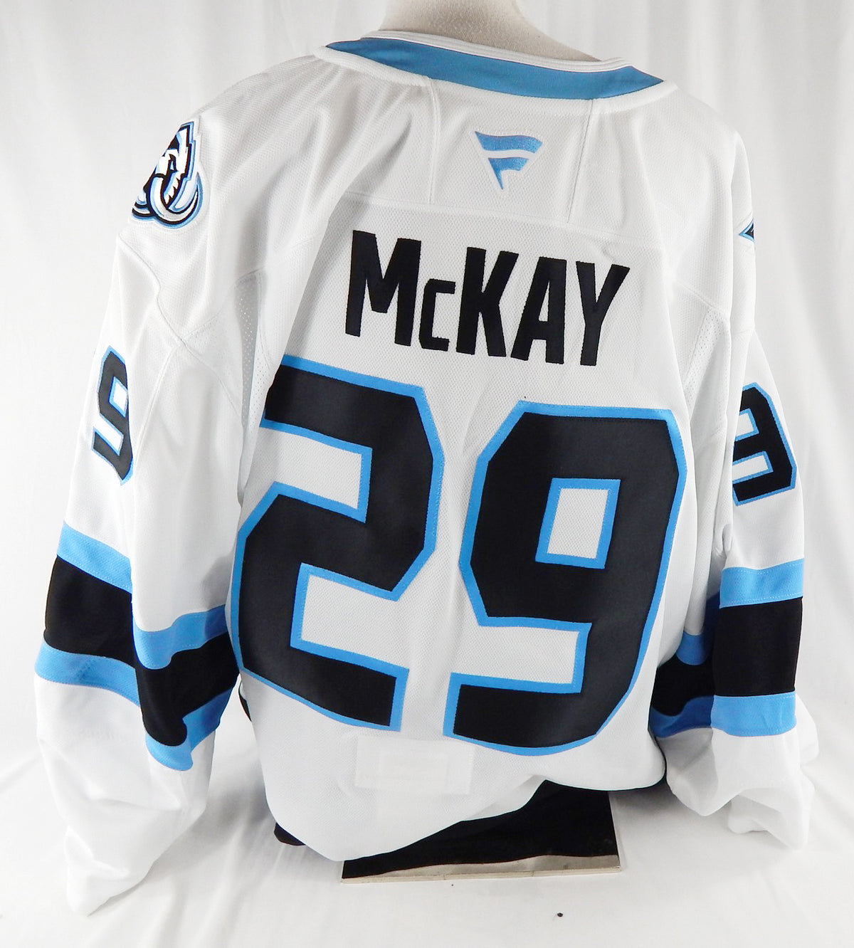 2025-26 Utah Mammoth Dryden McKay #29 Game Issued White Jersey 58G DP113347 Pic2