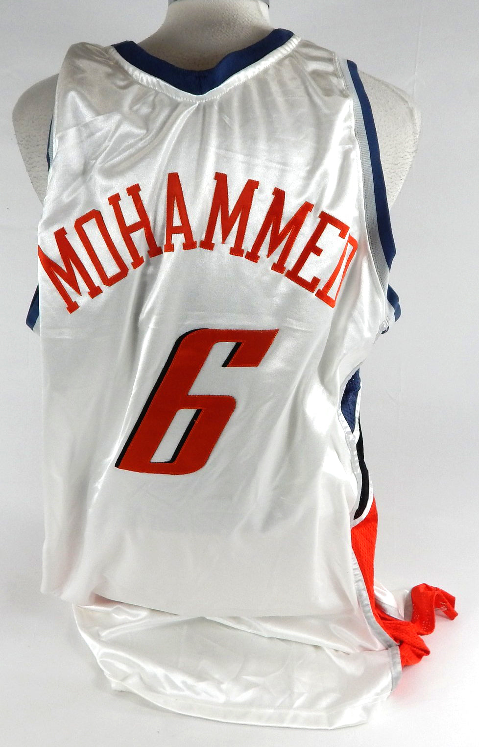 2007-08 Charlotte Bobcats Nazr Mohammed #6 Game Issued White Jersey 54 994 Pic2