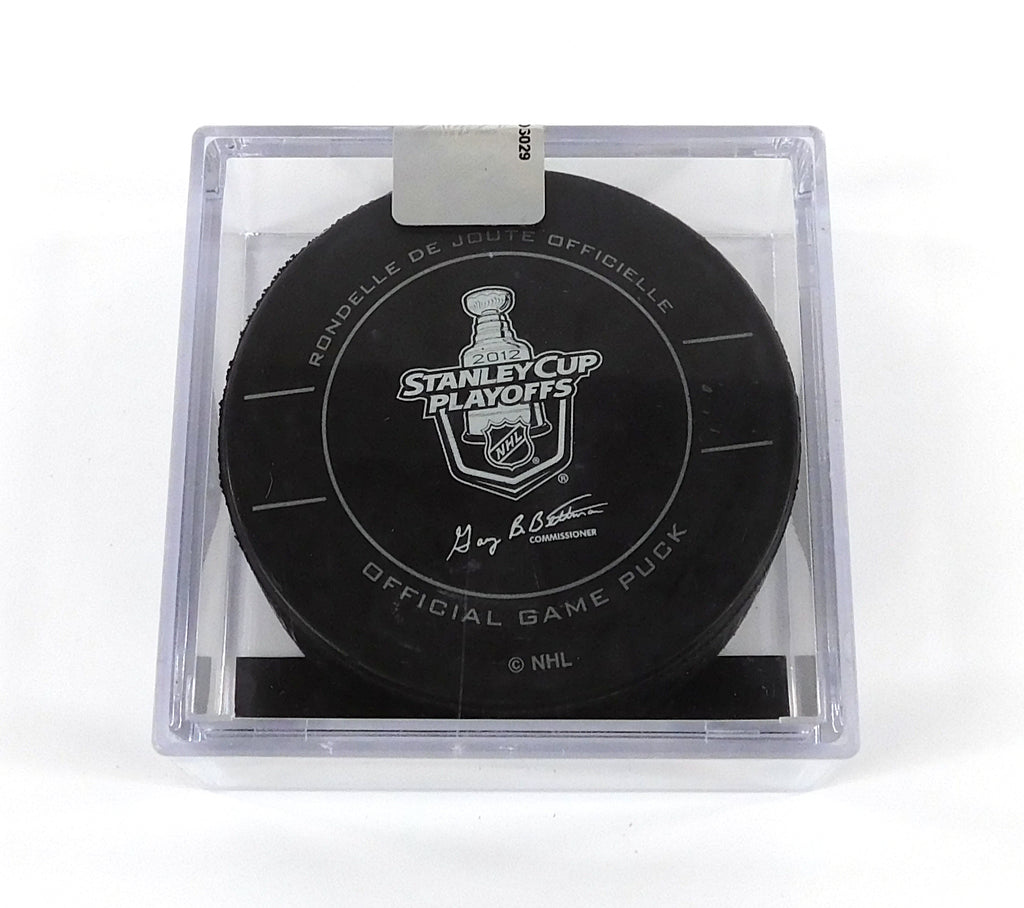 2012 Stanley Cup Final Game 2 Devils vs Kings Official NHL Game Puck New in Cube Pic2