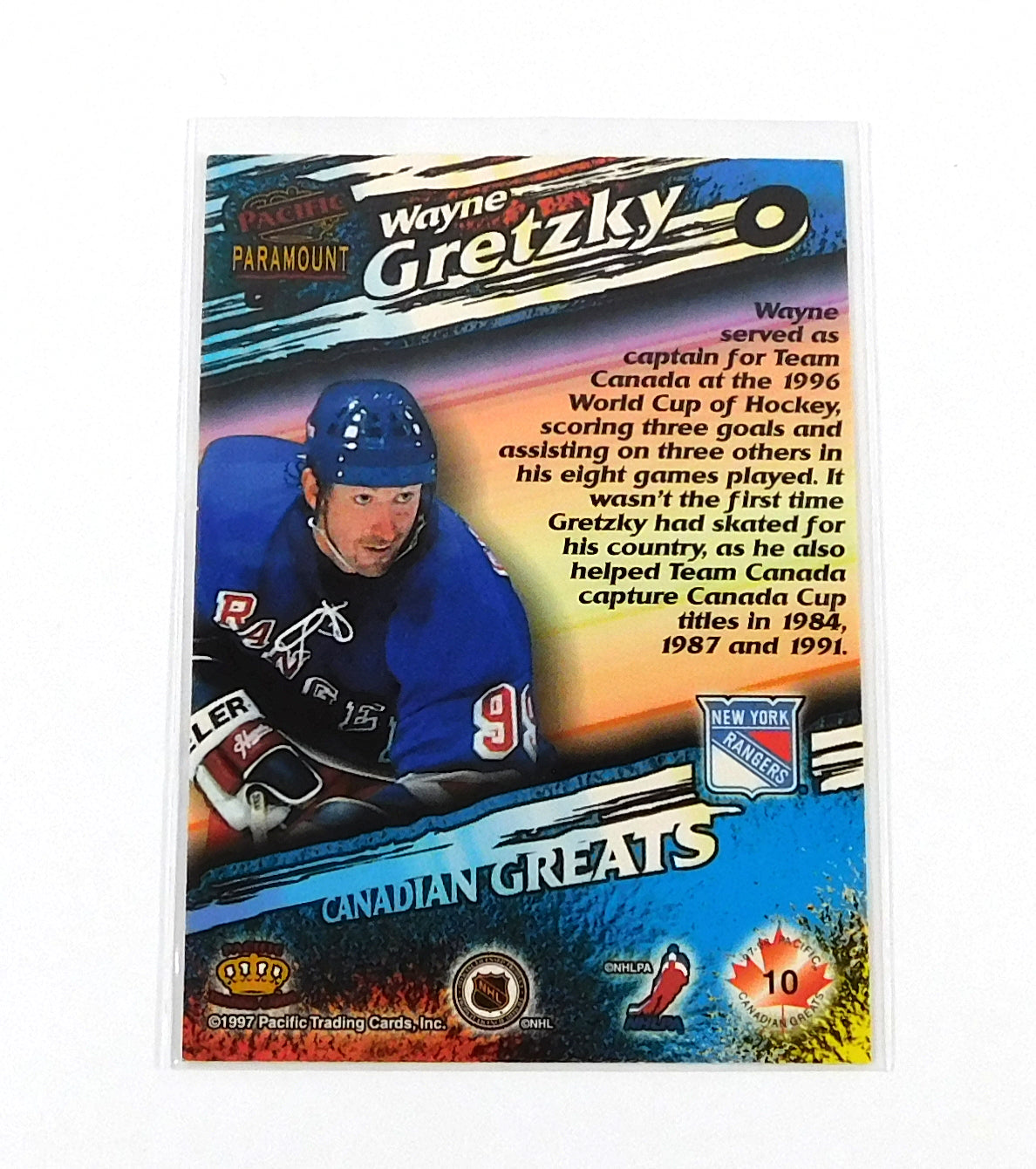 1997-98 Pacific Paramount Canadian Greats Wayne Gretzky #10 Insert Card Rangers Pic2