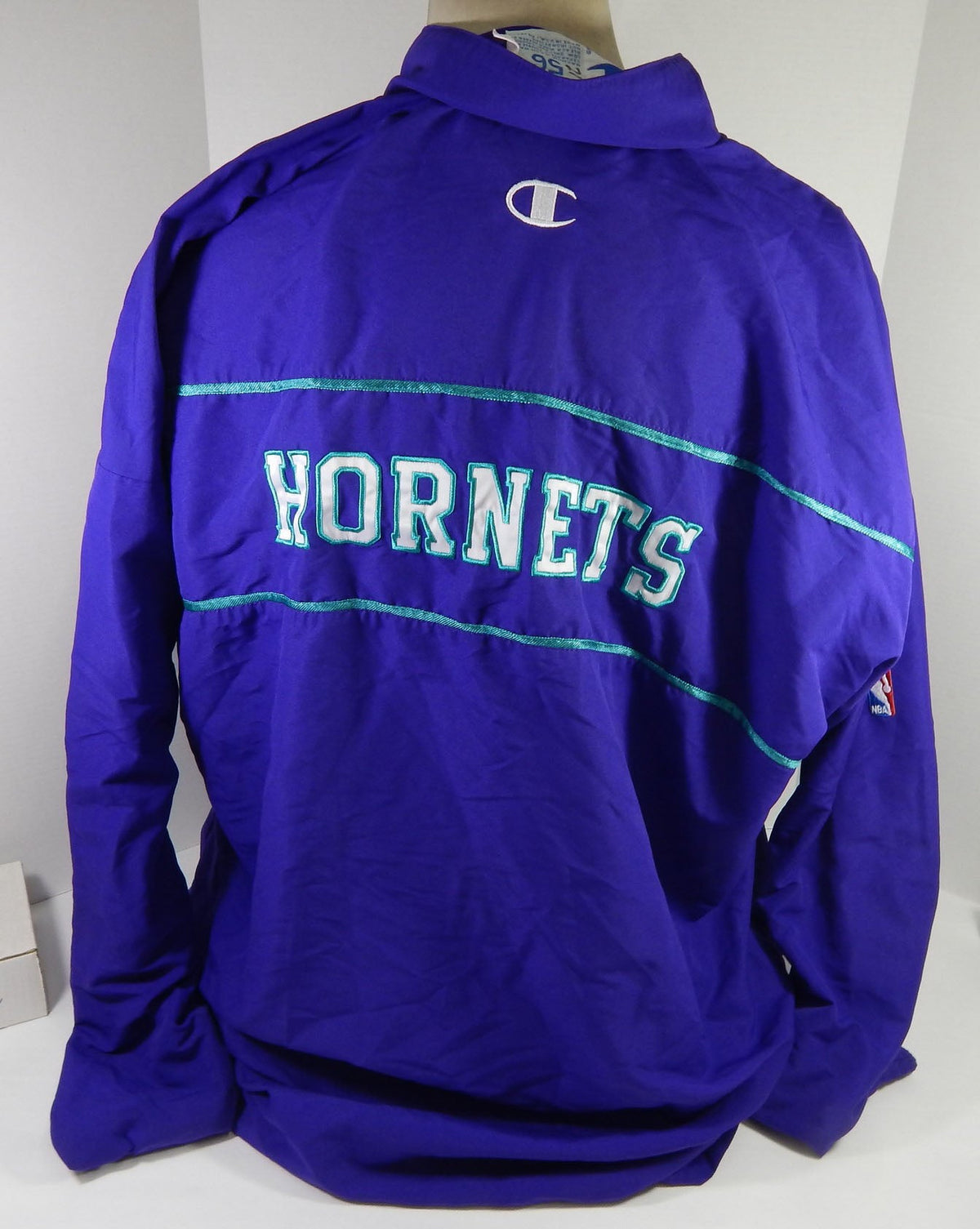 Charlotte Hornets #21 Game Used Purple Jacket 56 DP58709 - DP58709