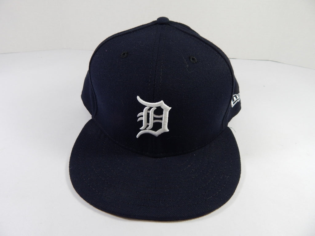 Detroit Tigers Game Issued Navy Hat 8 DP49637 - DP49637