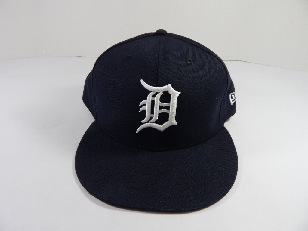 Detroit Tigers Game Issued Pos Used Navy Hat 8 DP49656 - DP49656