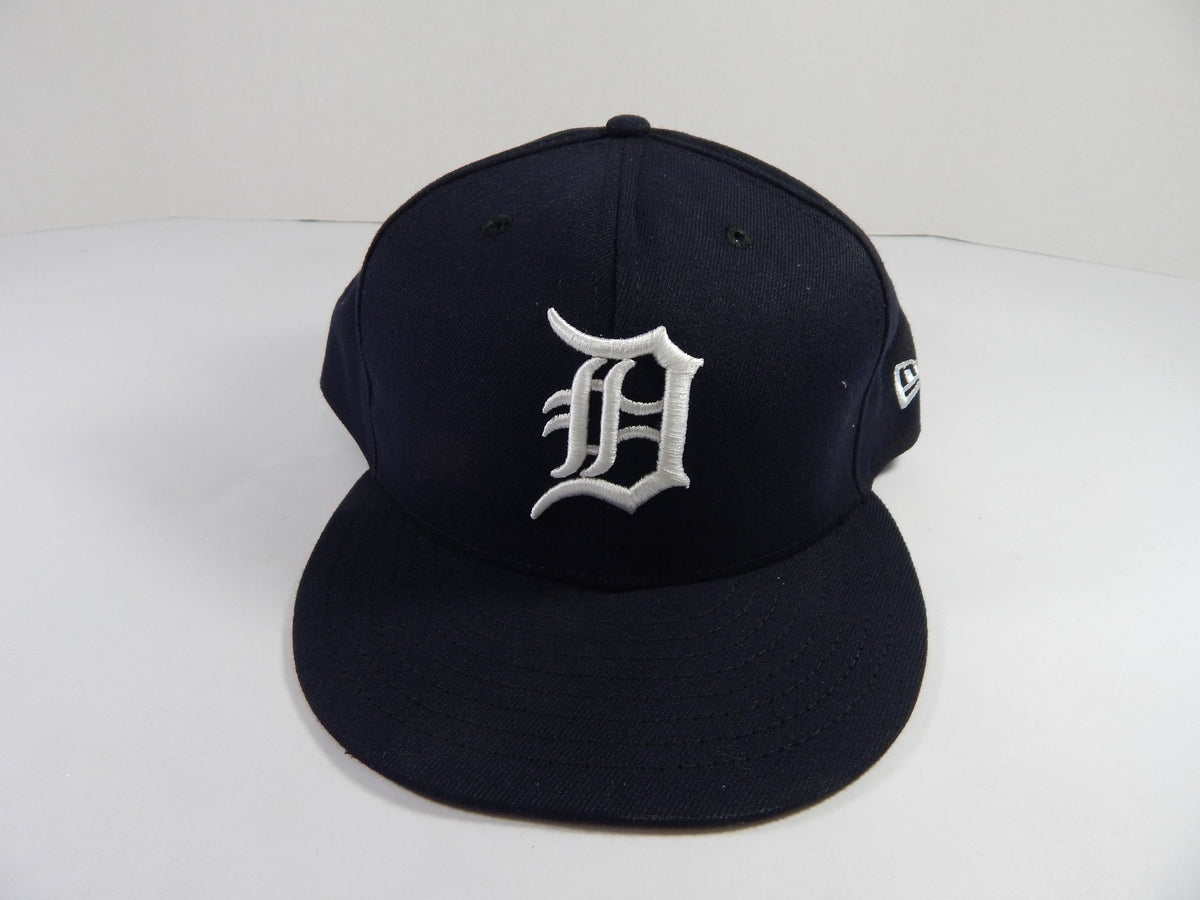 Detroit Tigers Game Issued Pos Used Navy Hat 8 DP49656 - DP49656
