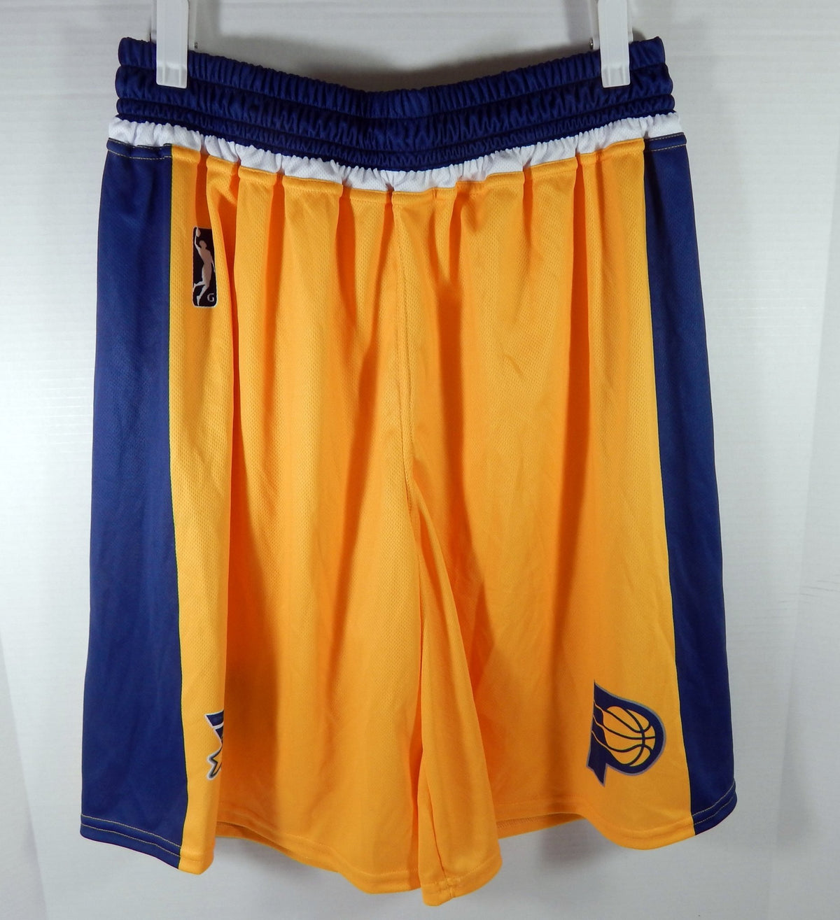 Fort Wayne Mad Ants GameIssued Yellow Shorts 15 Years Patch G-League L DP54858 - DP54858