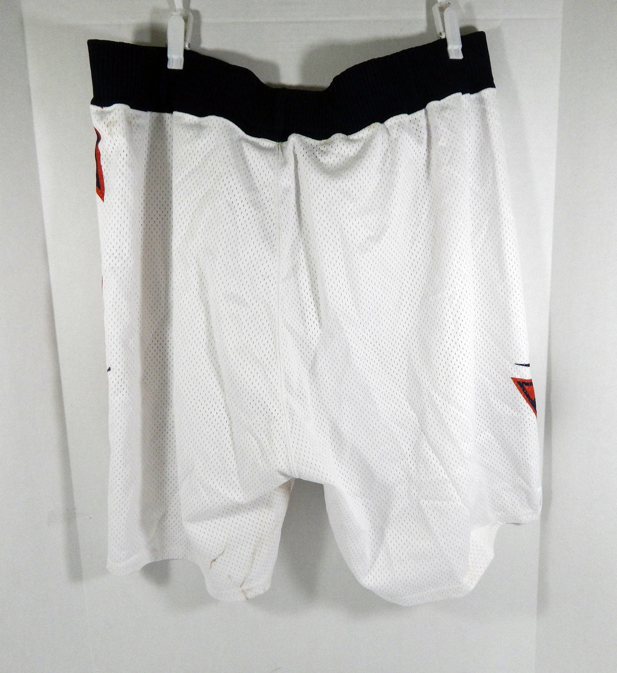 Golden State Warriors #33 Game Used White Shorts Lightning Bolt 40 DP57165 - DP57165
