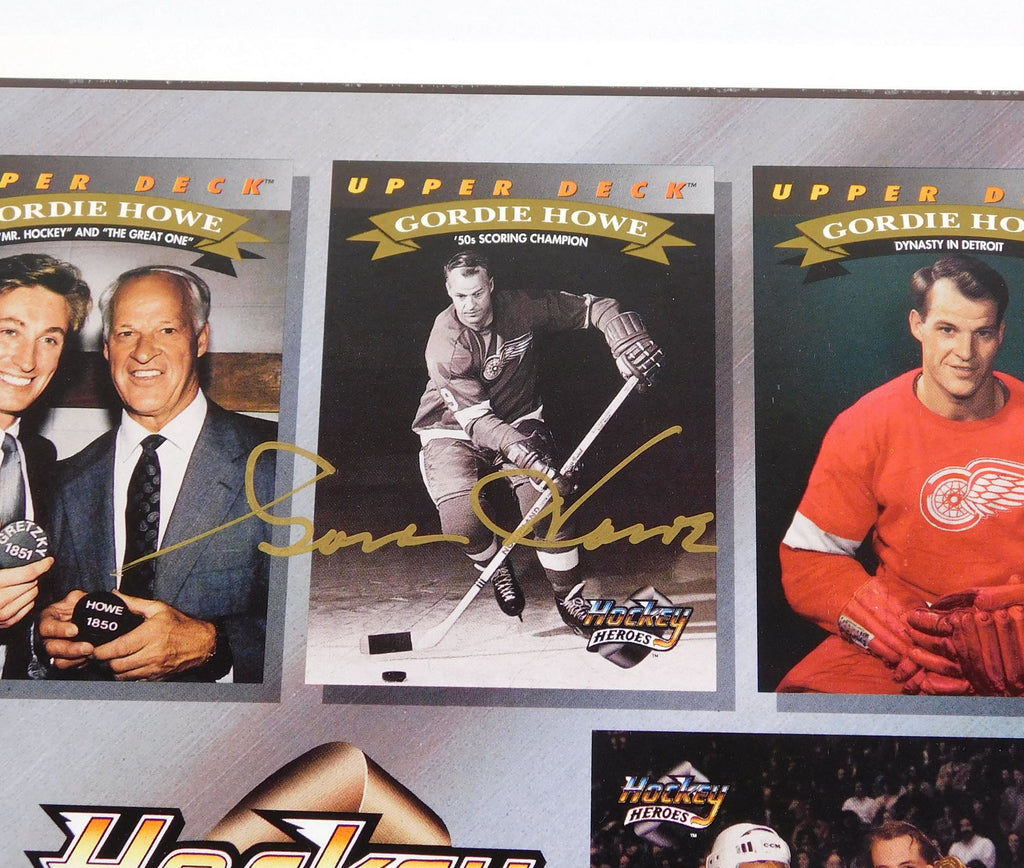 Gordie Howe Signed 8.5 x 11 Color Photo Card Red Wings JSA Auto - DA056959