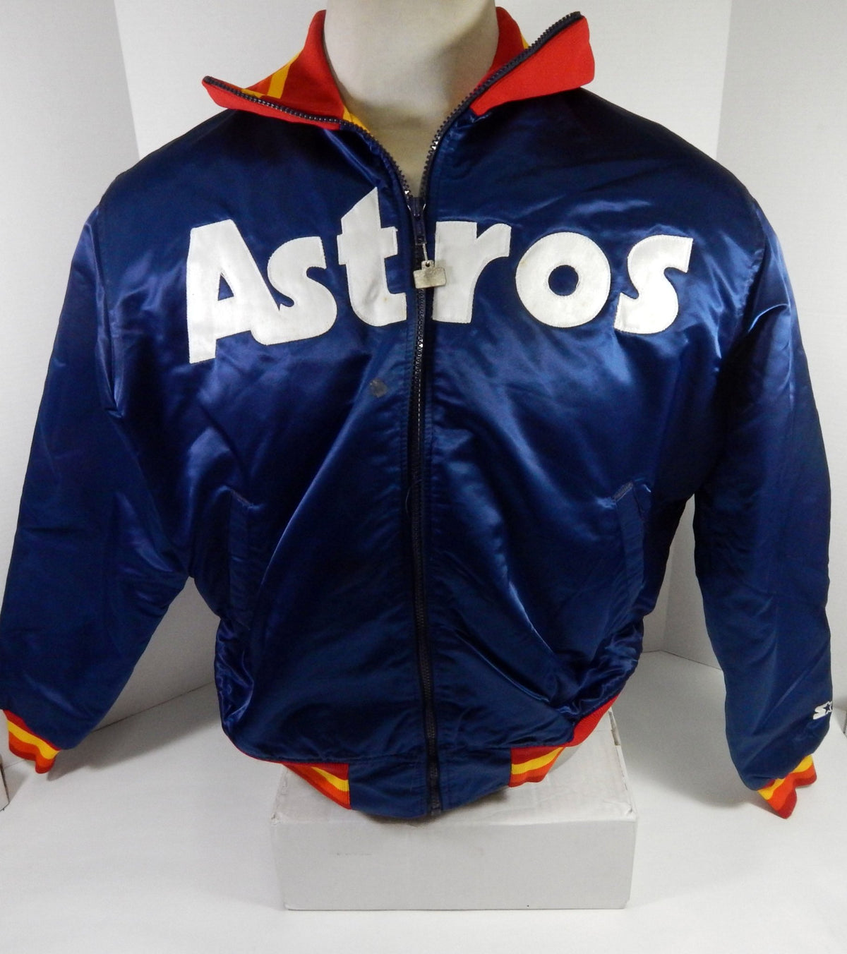 Houston Astros #28 Game Used Navy Warm Up Jacket L DP64970 - DP64970