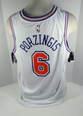 Men New York Knicks Kristaps Porzingis #6 White Statement Jersey Swingman S Nike - JSY-PorzingisSwingman-WhiteStat-Mens-S