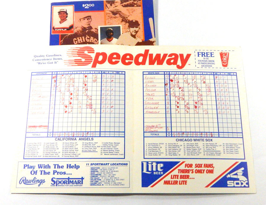 July 31st 1988 California Angels @ Chicago White Sox Scorecard +Program Yearbook Pic2