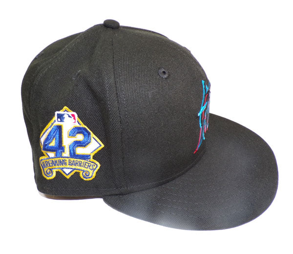 2025 San Francisco Giants @ Miami Marlins NE Jackie Robinson Day Cap COA Pic2