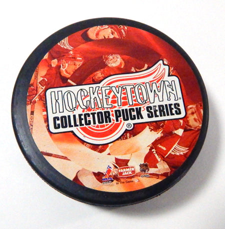 1999-2000 Hockeytown Collector Puck