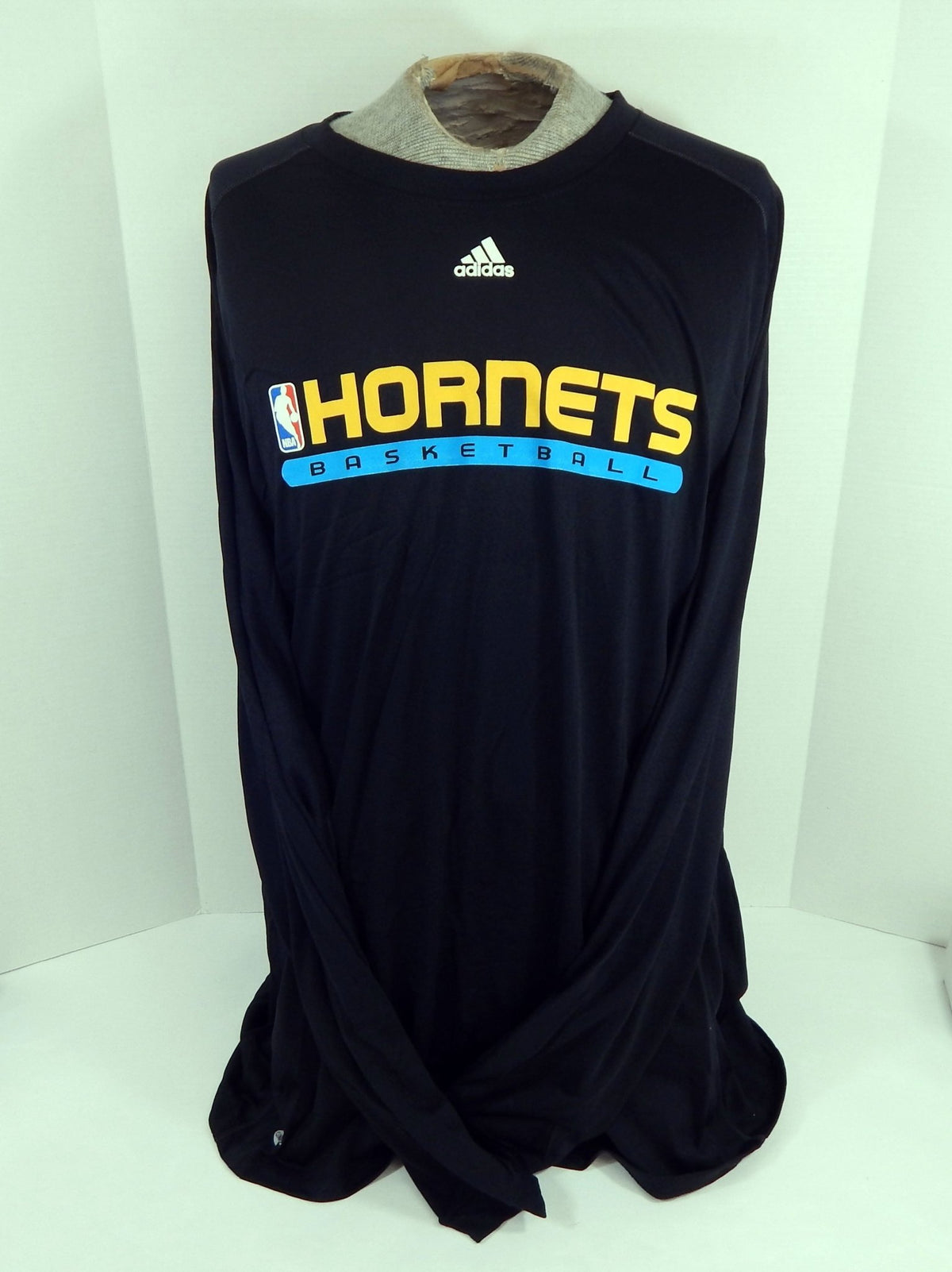 New Orleans Hornets Team Issued Black Long Sleeve Training Shirt 3XL DP57356 - DP57356