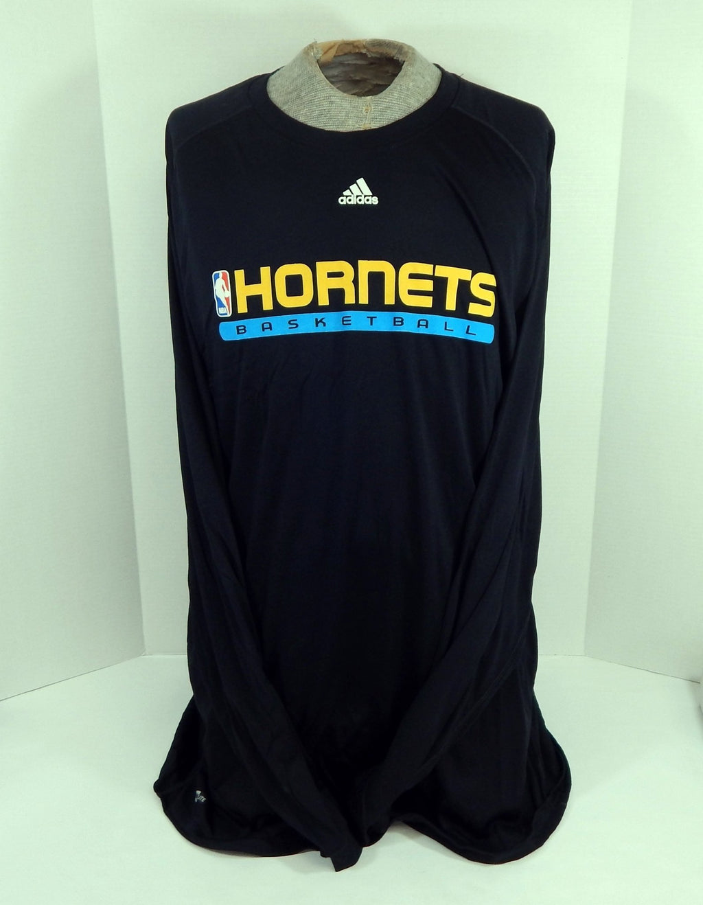 New Orleans Hornets Team Issued Black Long Sleeve Training Shirt 3XL DP57357 - DP57357