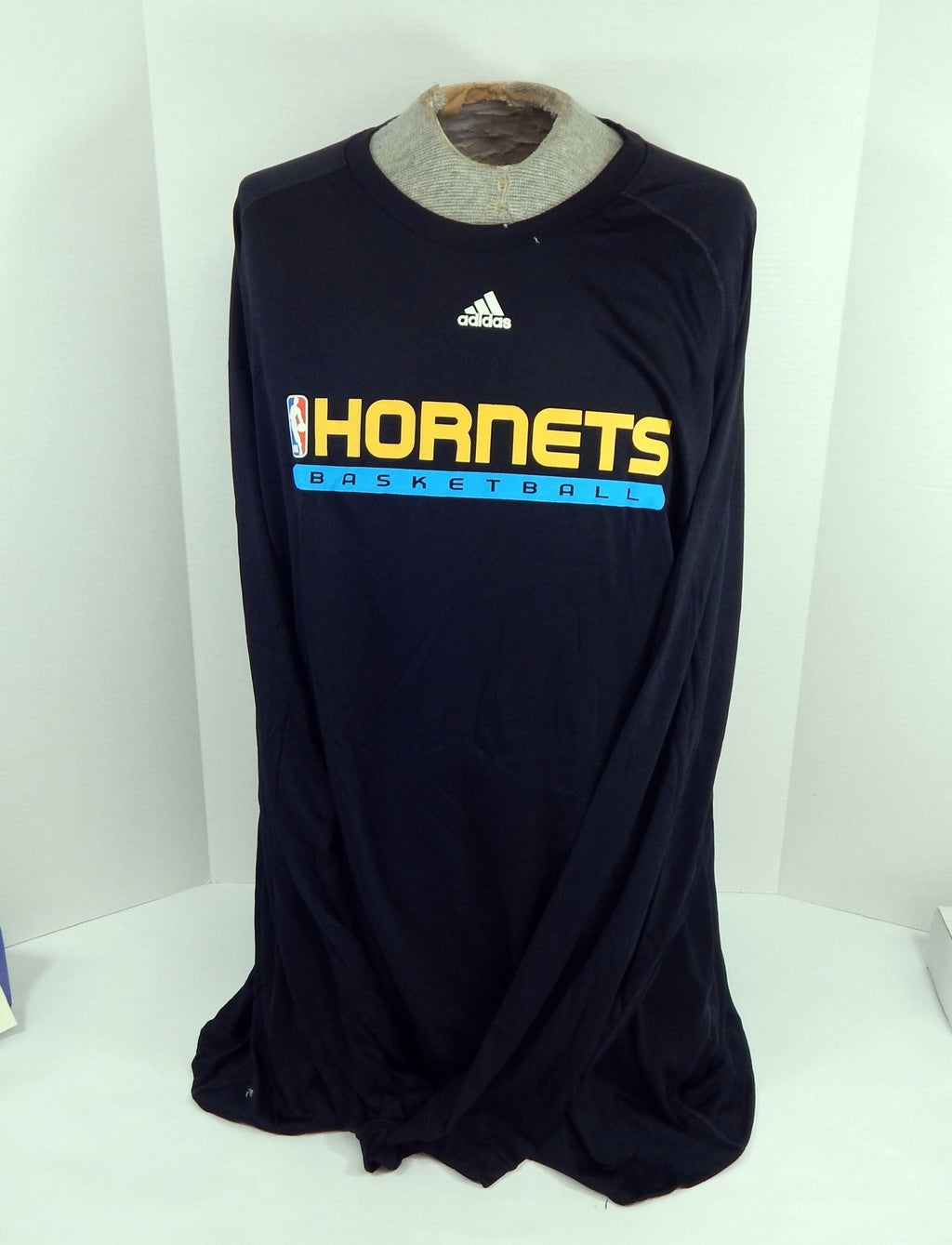 New Orleans Hornets Team Issued Black Long Sleeve Training Shirt 3XL DP57358 - DP57358