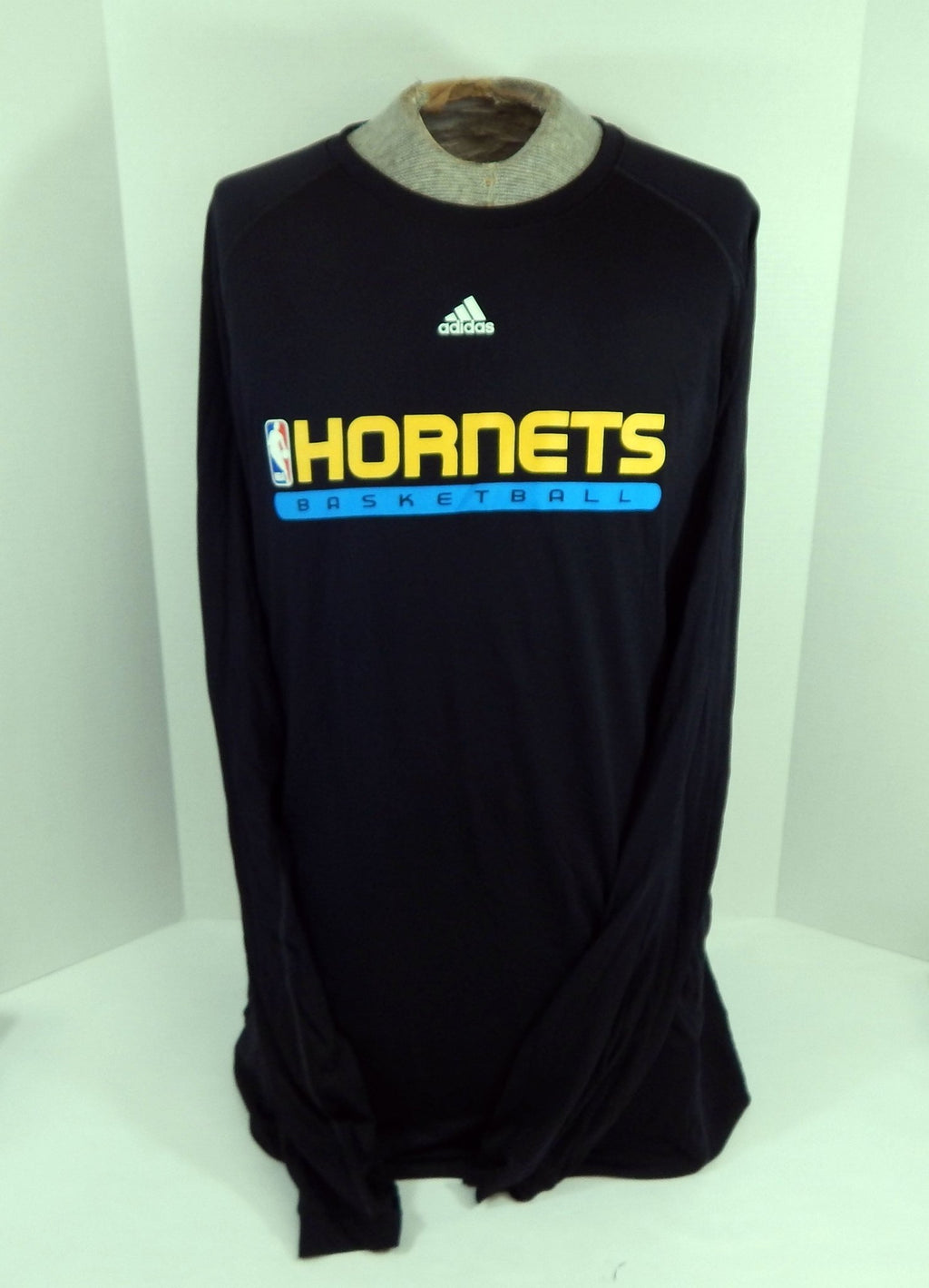 New Orleans Hornets Team Issued Black Long Sleeve Training Shirt 3XL DP57363 - DP57363