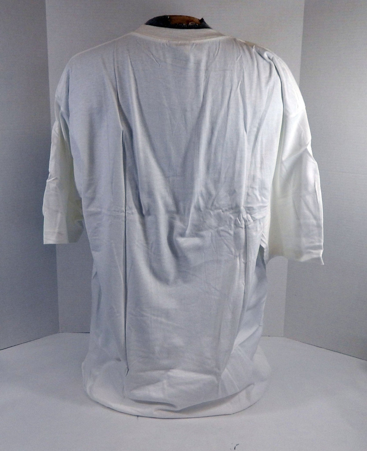 New Orleans Oklahoma City Hornets Team Issued White Training T-Shirt XL 4 - DP57494