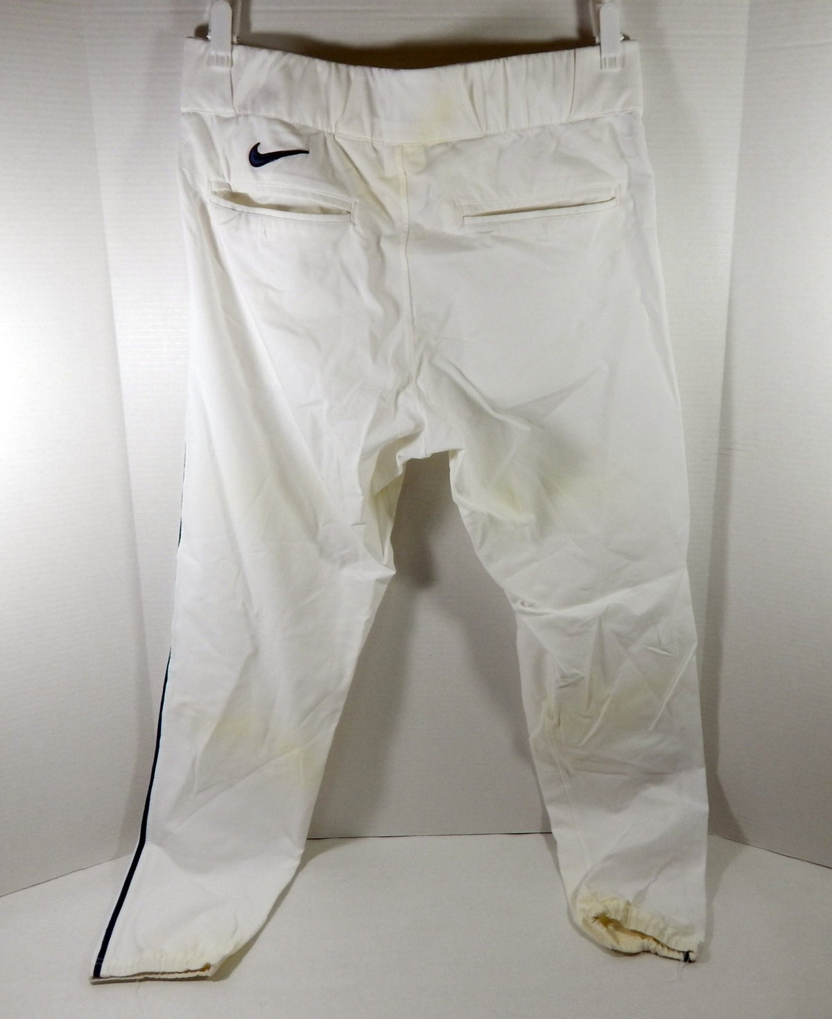 North Carolina Tar Heels UNC #14 Game Used White Pants Softball 36 DP55186 - DP55186