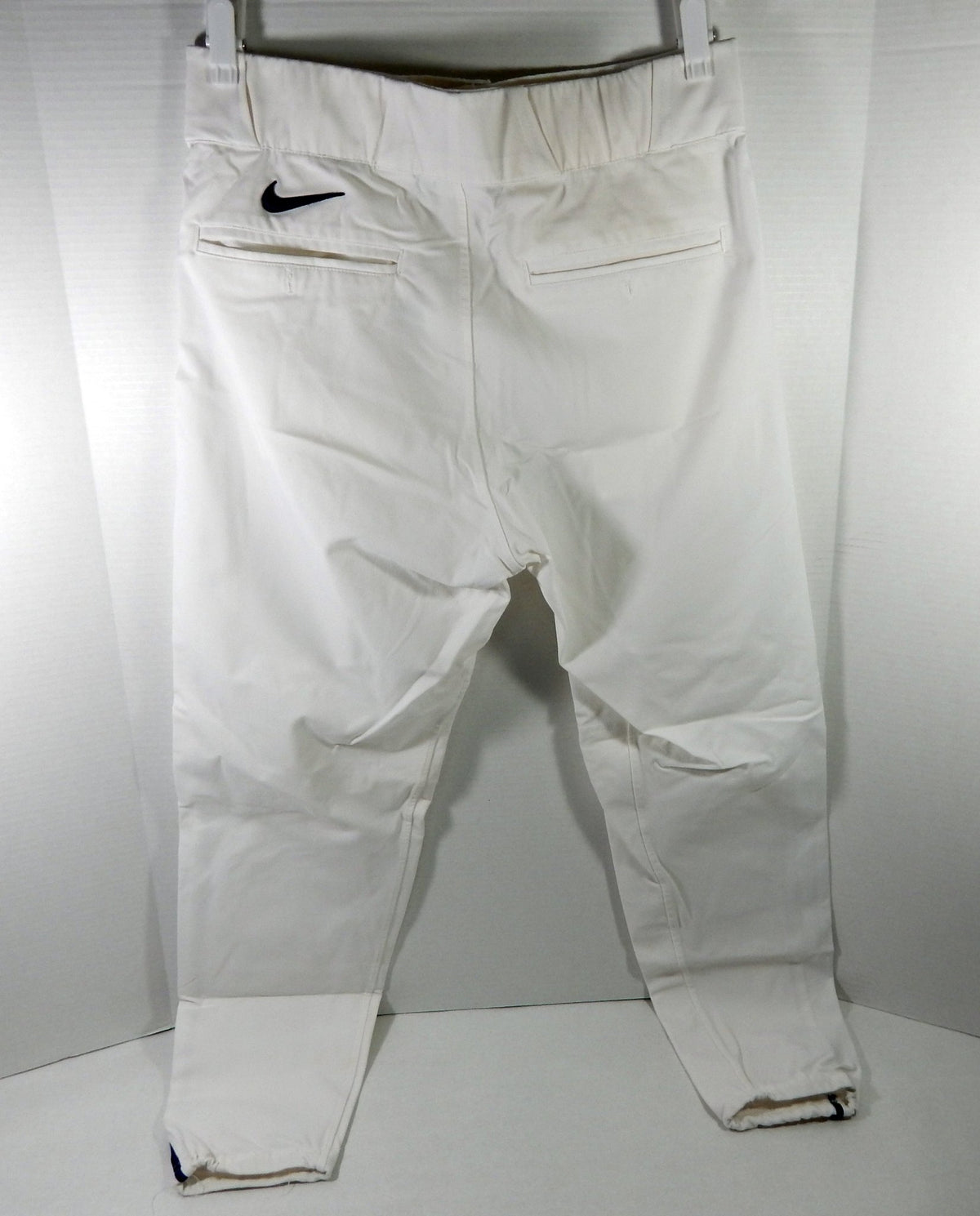 North Carolina Tar Heels UNC #29 Game Used White Softball Pants XS DP53978 - DP53978