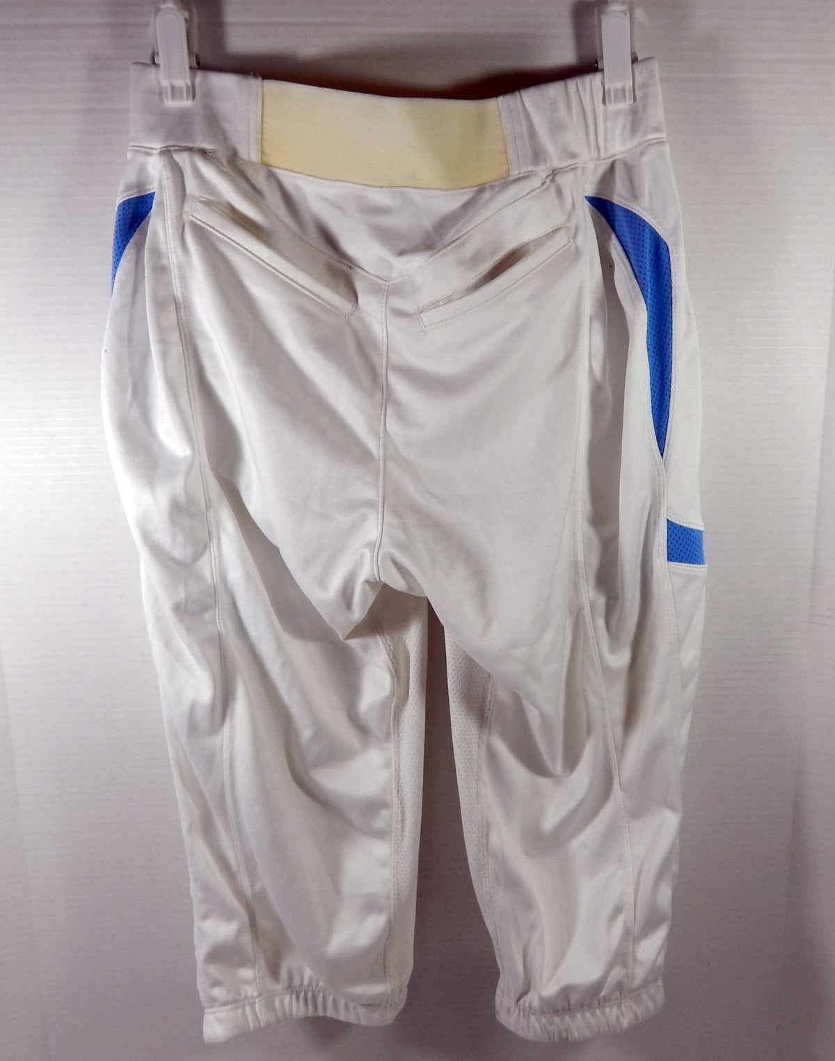 North Carolina Tar Heels UNC Game Used White Softball Pants M DP53953 - DP53953