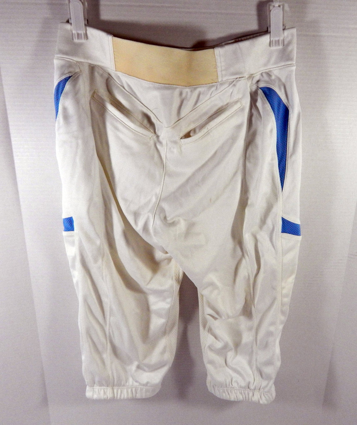 North Carolina Tar Heels UNC Garcialitta #9 Game Used White Softball Pants M 9 - DP53929