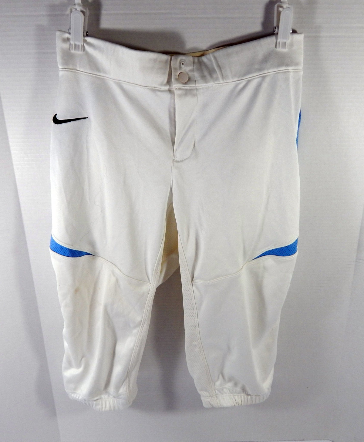 North Carolina Tar Heels UNC Garcialitta #9 Game Used White Softball Pants M 9 - DP53929