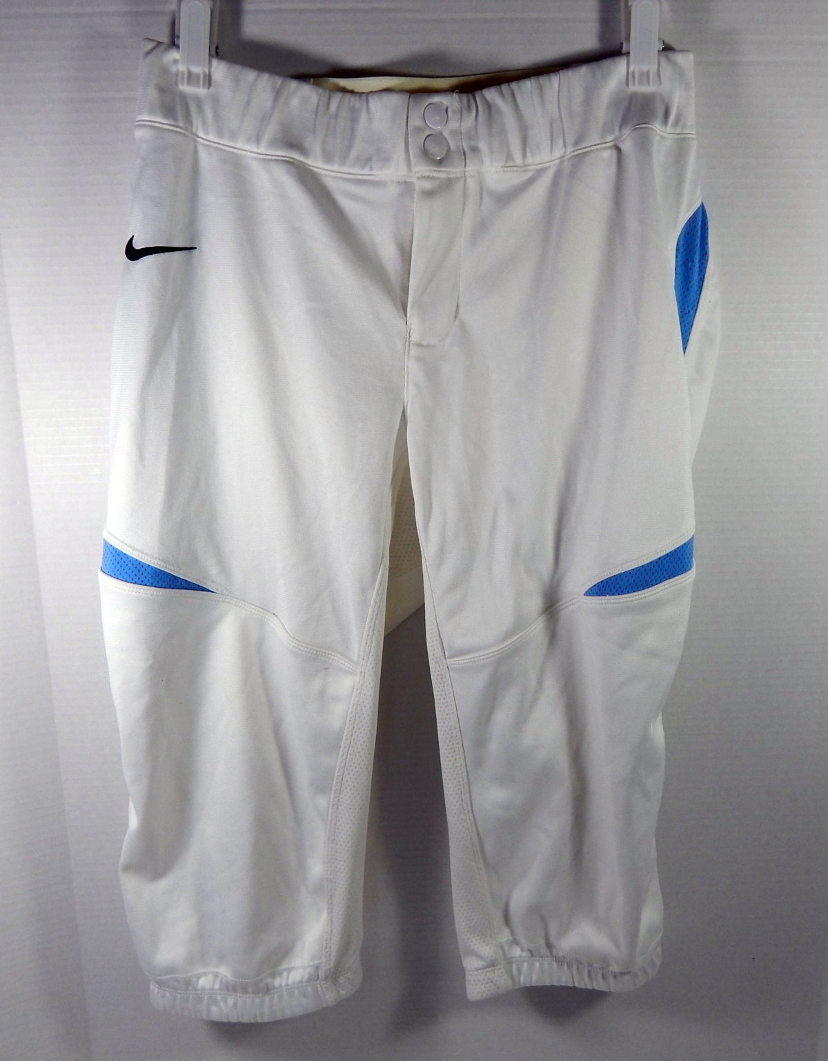 North Carolina Tar Heels UNC Kelly #22 Game Used White Softball Pants M DP53959 - DP53959
