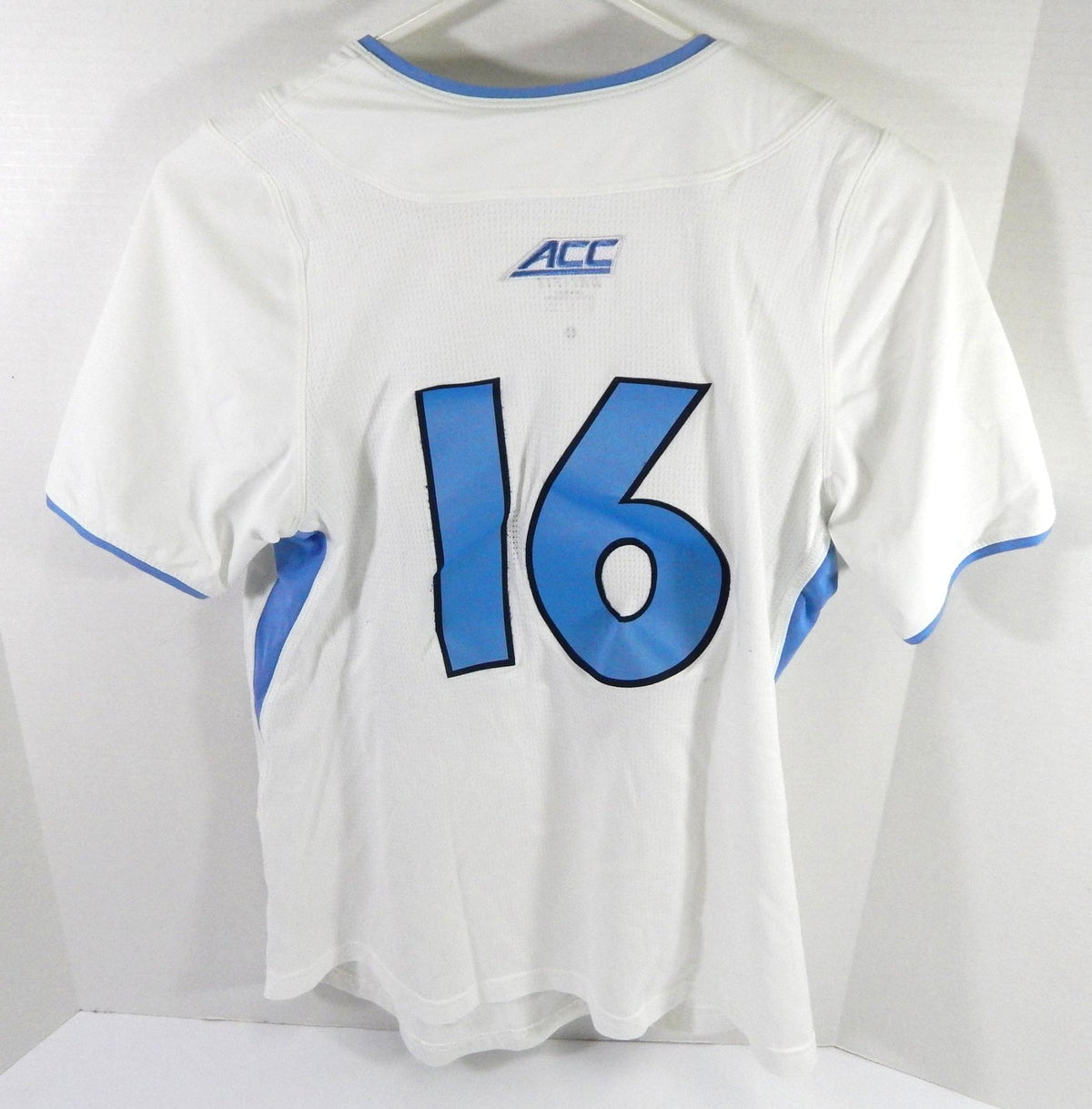 Womens Soccer North Carolina Tar Heels UNC #16 Game Used White Jersey L DP54610 - DP54610